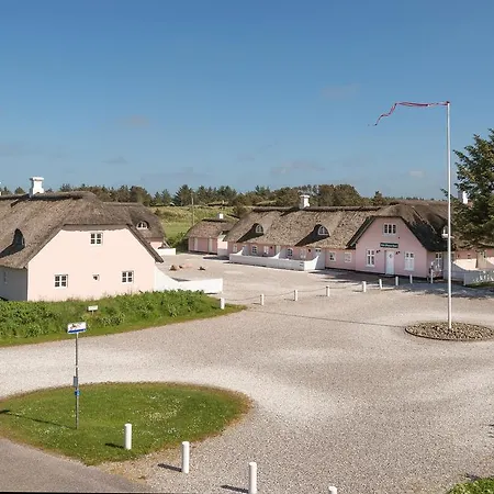 펜션 Holiday Near Skiveren Camping 022109